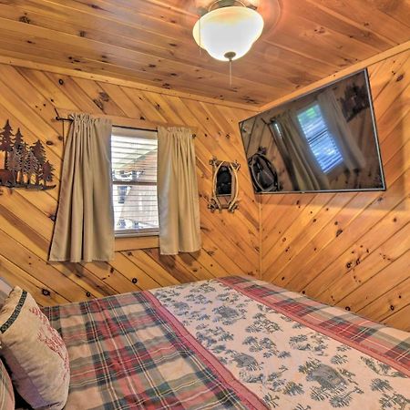Helen Cabin With Deck And Hot Tub Less Than Half Mi To Main St מראה חיצוני תמונה
