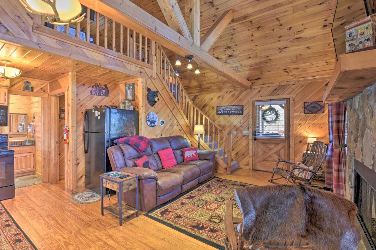 Helen Cabin With Deck And Hot Tub Less Than Half Mi To Main St מראה חיצוני תמונה