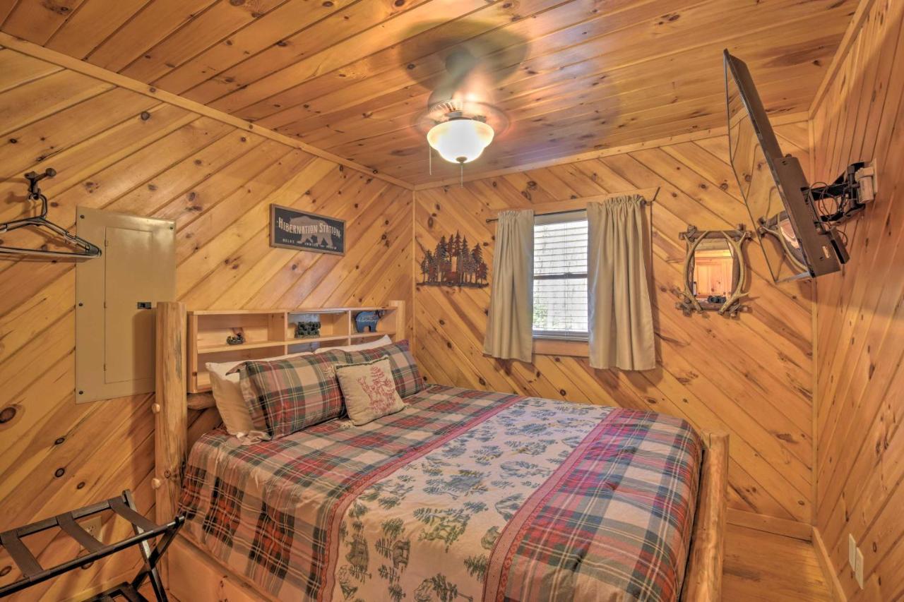 Helen Cabin With Deck And Hot Tub Less Than Half Mi To Main St מראה חיצוני תמונה