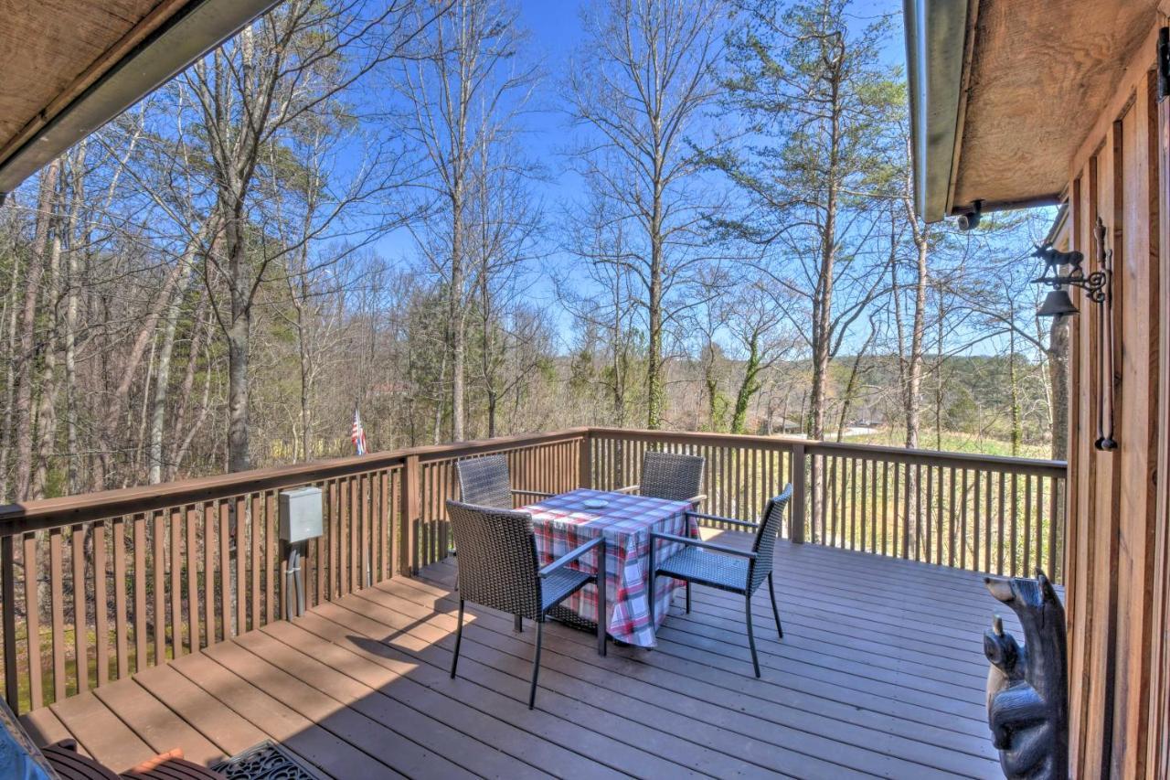 Helen Cabin With Deck And Hot Tub Less Than Half Mi To Main St מראה חיצוני תמונה